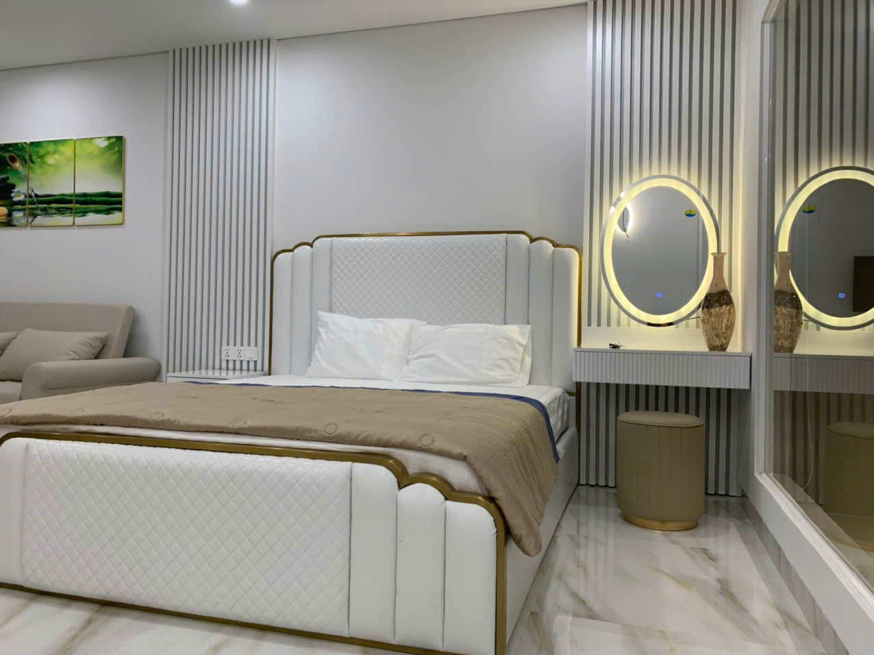 Gold Coast apartment for rent | Studio High | High floor